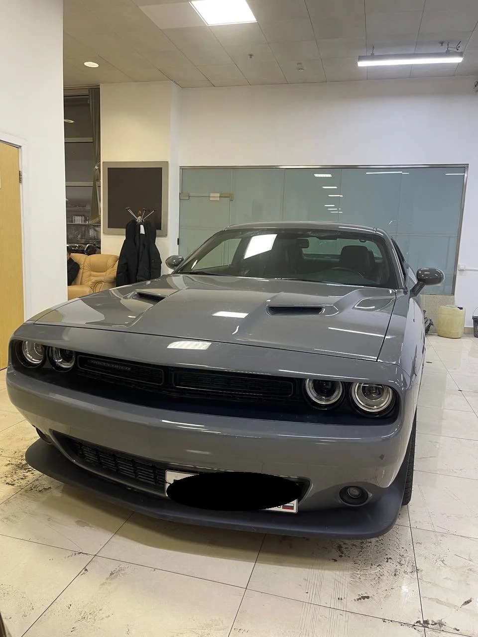 Dodge Challenger — улучшение света фар Dodge Challenger — улучшение света фар