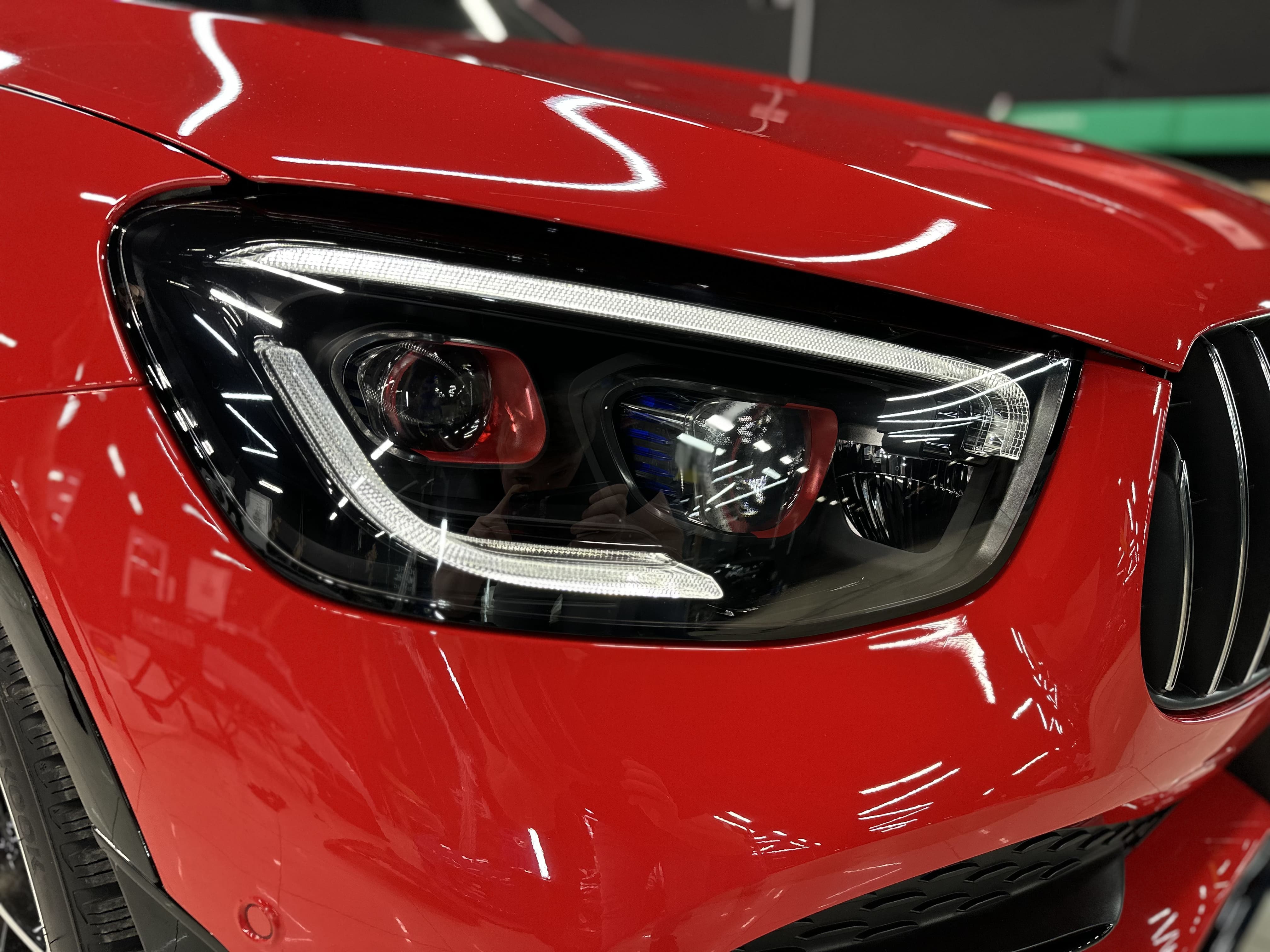 Авторский дизайн окрас масок фар Mercedes GLC