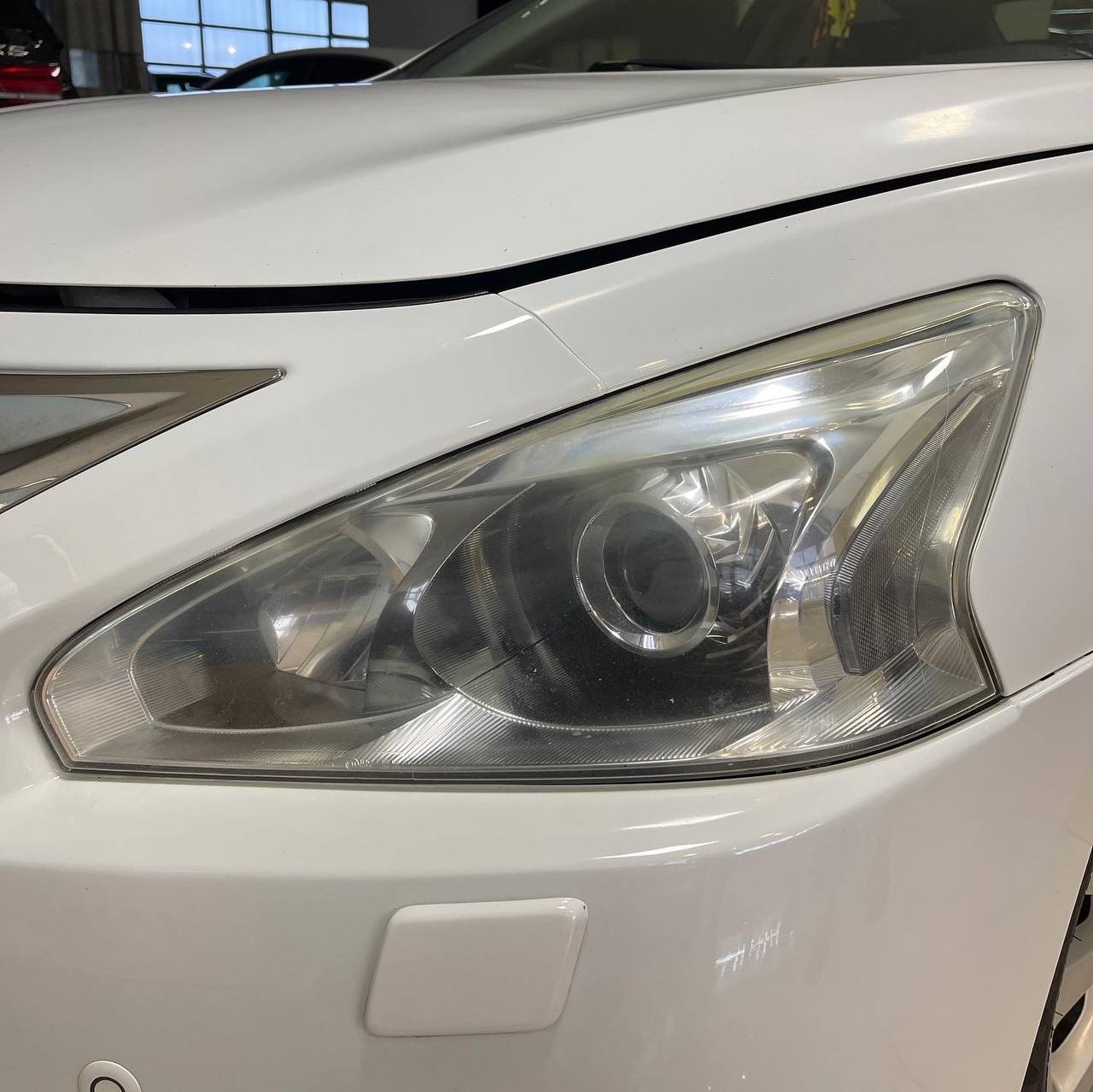 Nissan Teana — установка светодиодных линз и защита фар Nissan Teana — установка светодиодных линз и защита фар