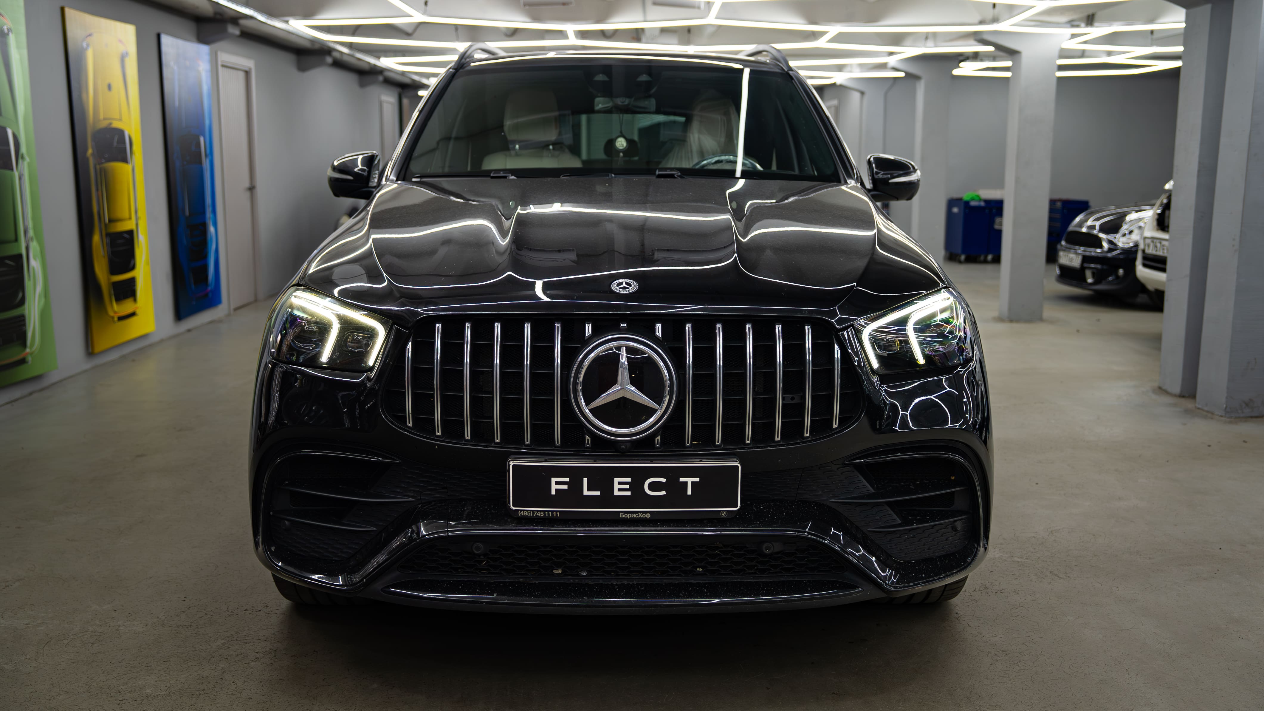 Устранение запотевания, замена стекла фары и оклейка защитной пленкой Mercedes GLE — фото 