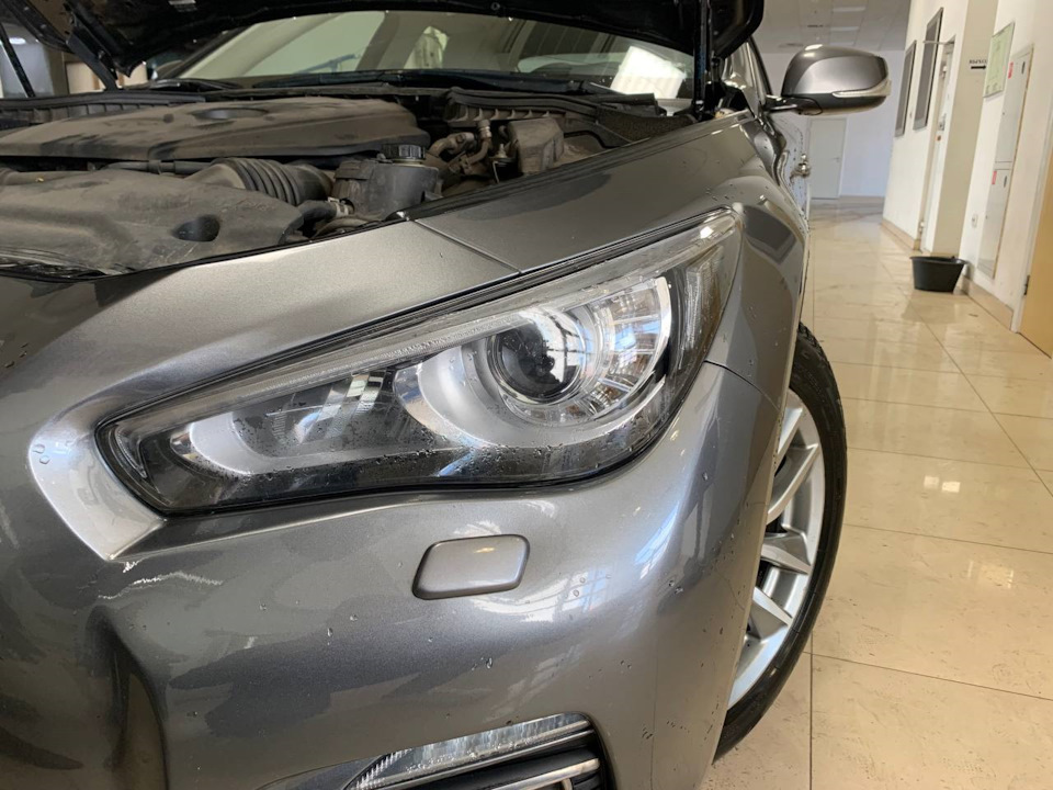 Ремонт фар Infiniti Q50: устранение запотевания и восстановление света Ремонт фар Infiniti Q50: устранение запотевания и восстановление света