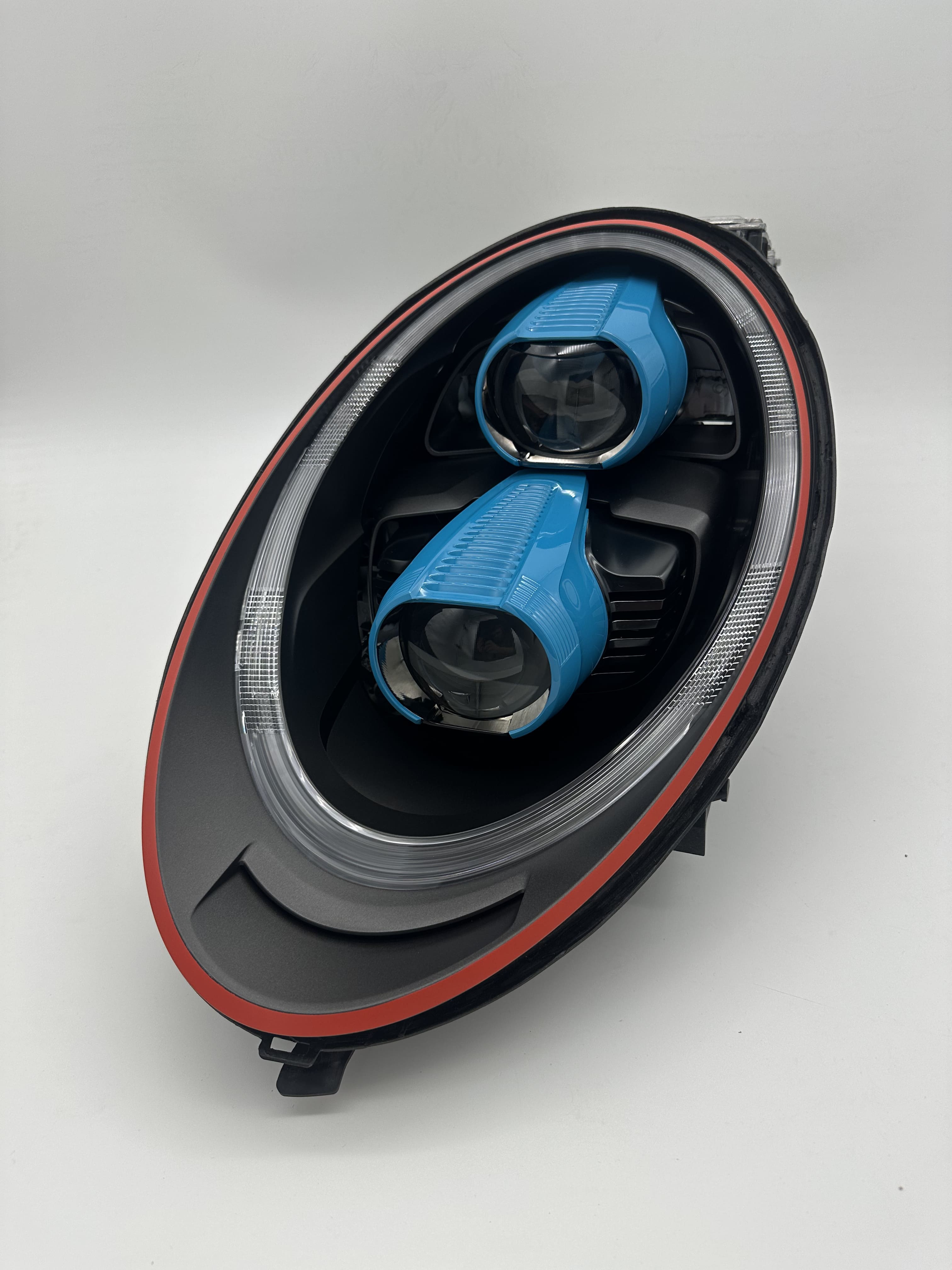 Авторский дизайн окрас масок фар Porsche 911