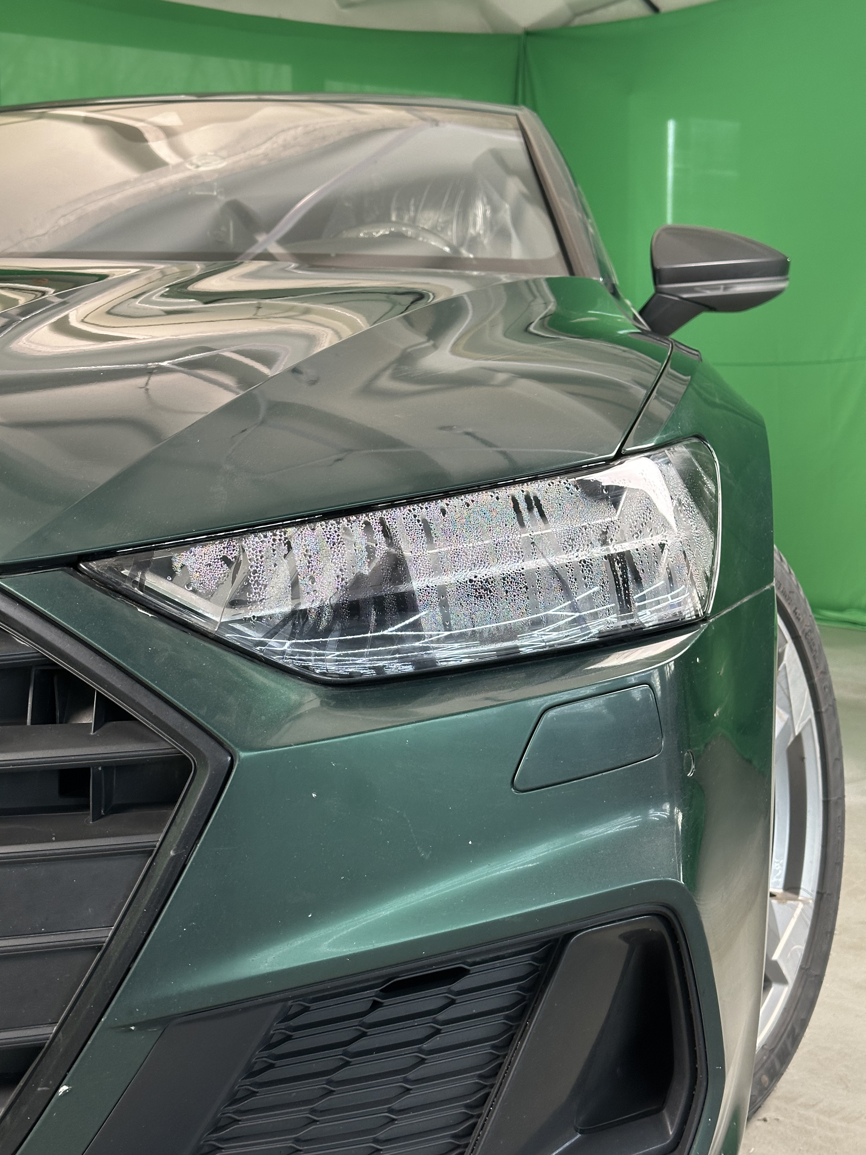 Устранение запотевания Audi R8