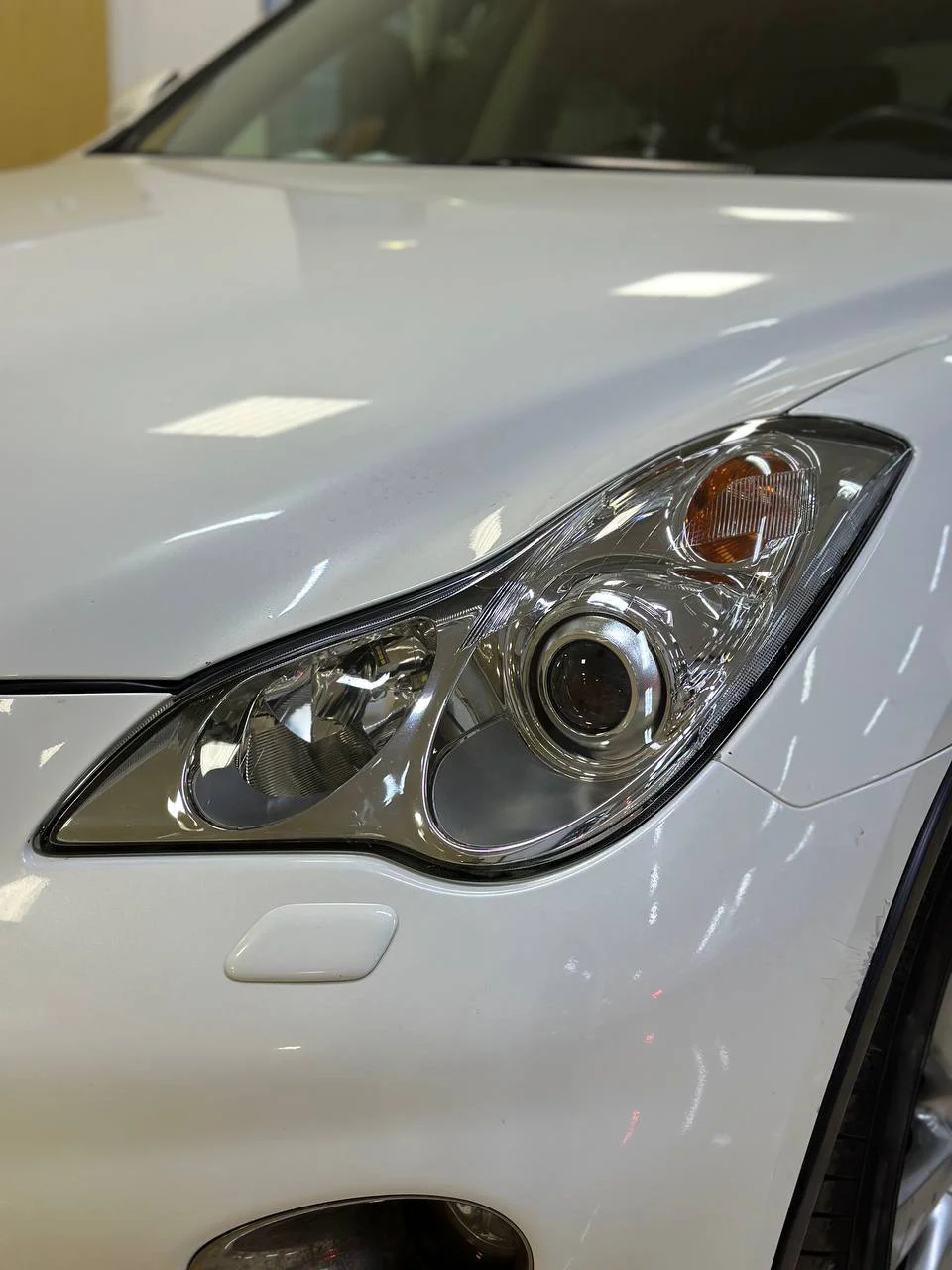 Улучшение света Infiniti QX50: установка лазерных модулей и LED-ламп Улучшение света Infiniti QX50: установка лазерных модулей и LED-ламп