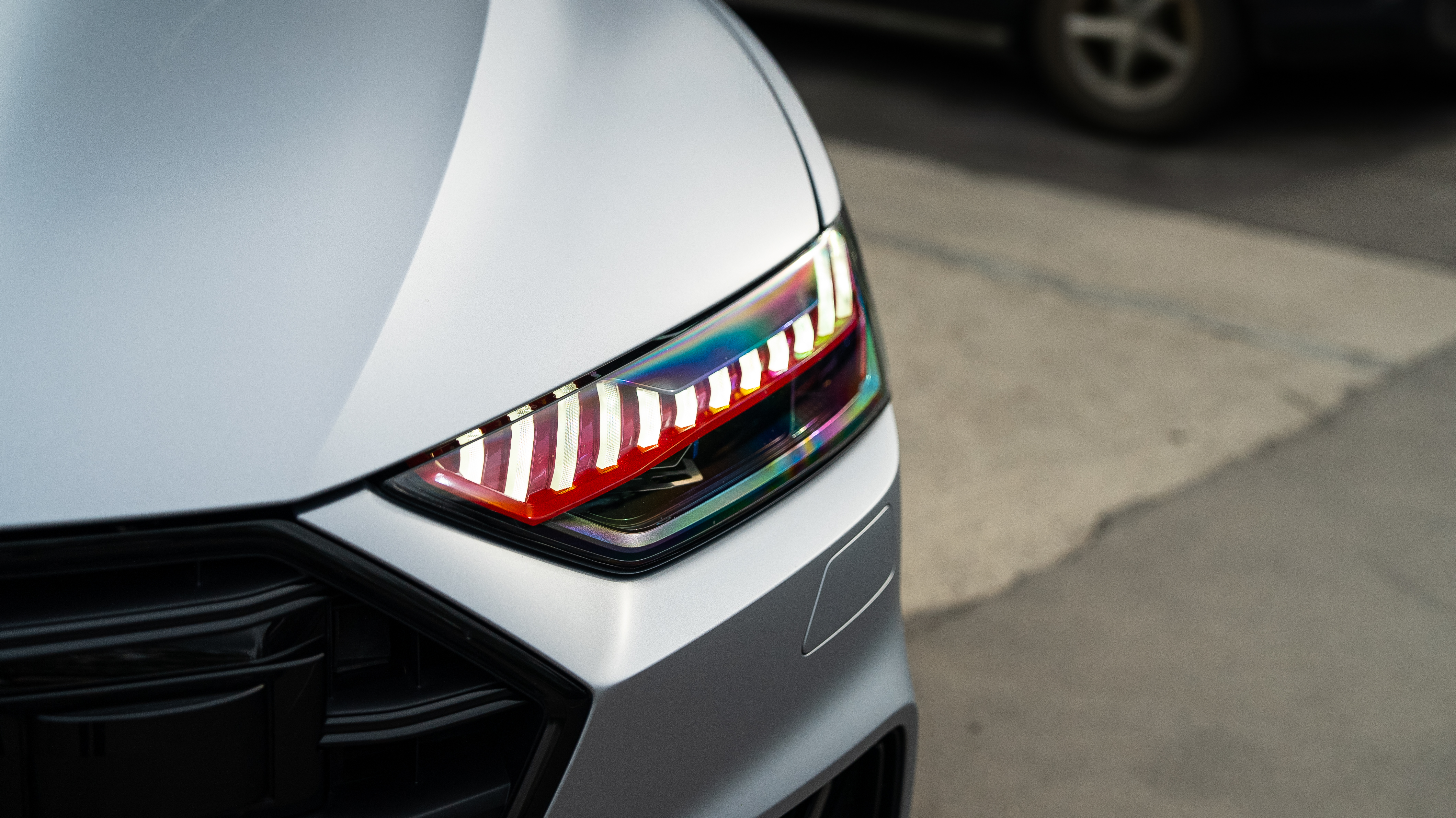 Дизайн окрас масок фар AUDI A7